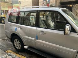 ميتسوبيشي باجيرو